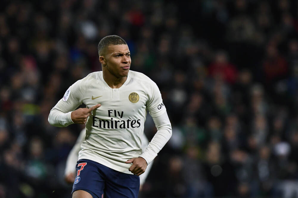 刘世锦：加快绿色低碳产业发展，关键是要扩大国内需求